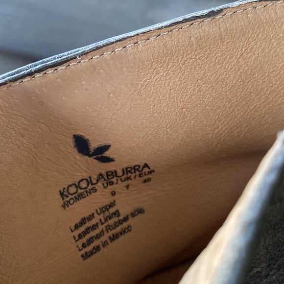 KOOLABURA by UGG Mini Leather Cowboy Booties - Picture 4 of 4